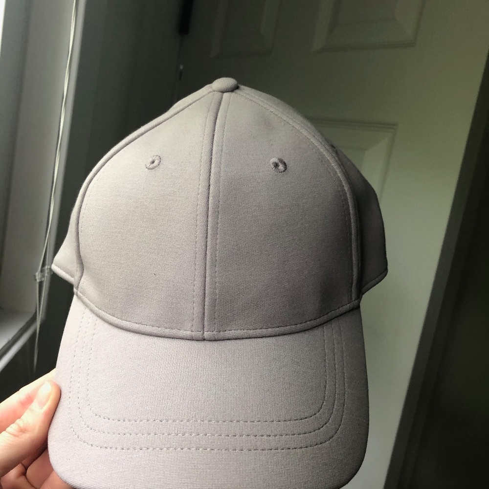 Lululemon Baller Hat - Dark Chrome